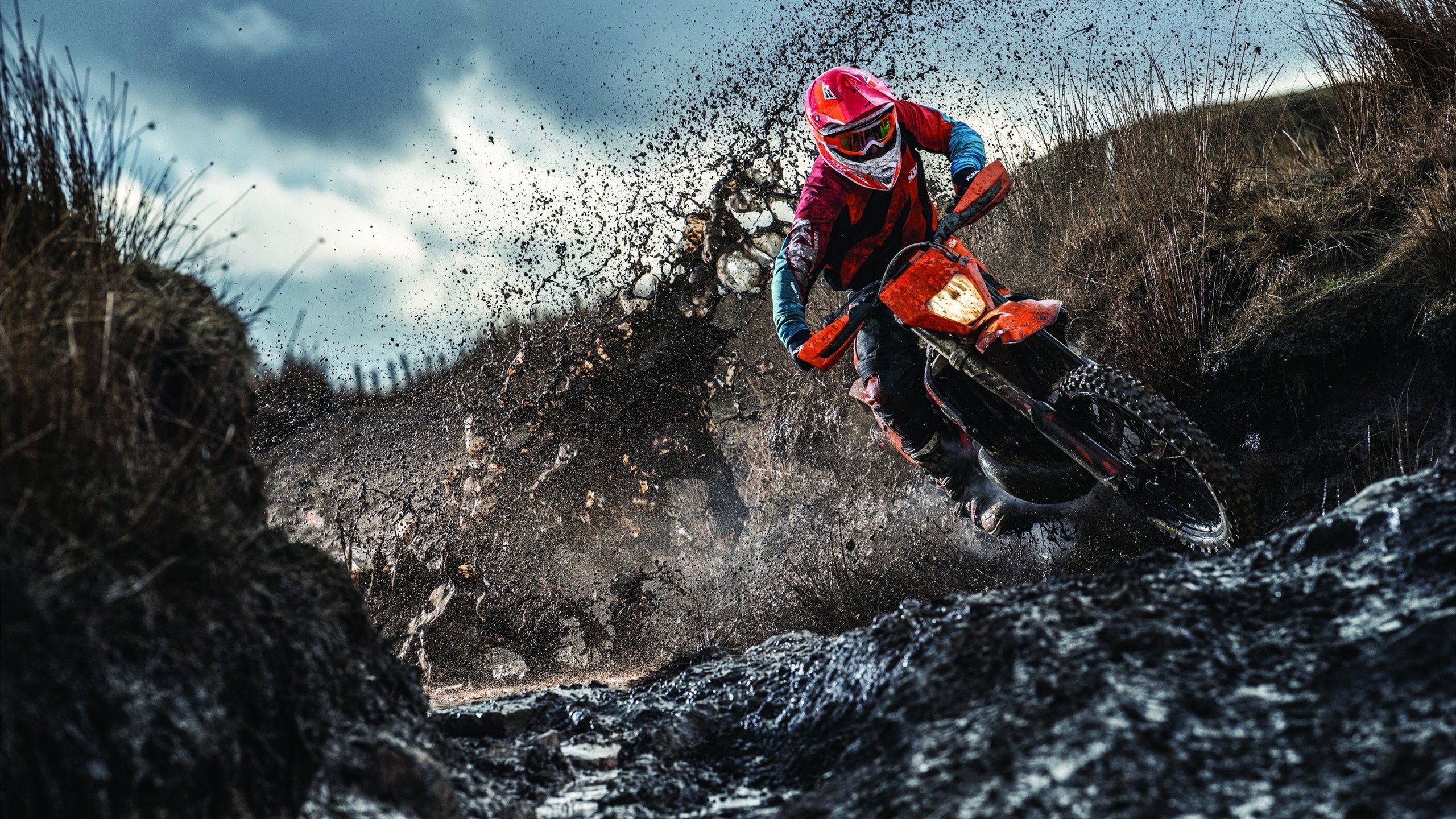 巴萨防线继续失误,3-3战平布鲁日,无法锁定晋级席位,巴萨联赛不败